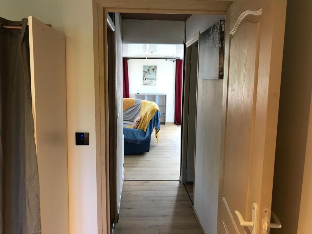 Appartement Le Flamboyant avec piscine chauffée 30° et Jacuzzi à Saint-André Extérieur photo