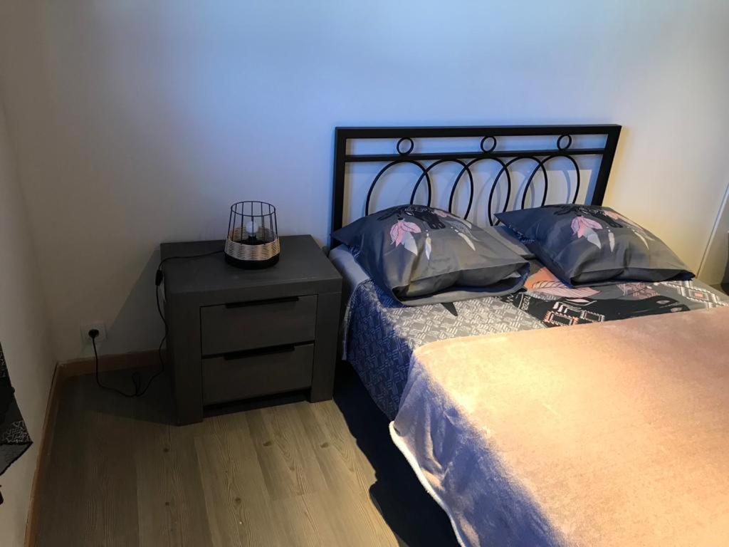 Appartement Le Flamboyant avec piscine chauffée 30° et Jacuzzi à Saint-André Extérieur photo