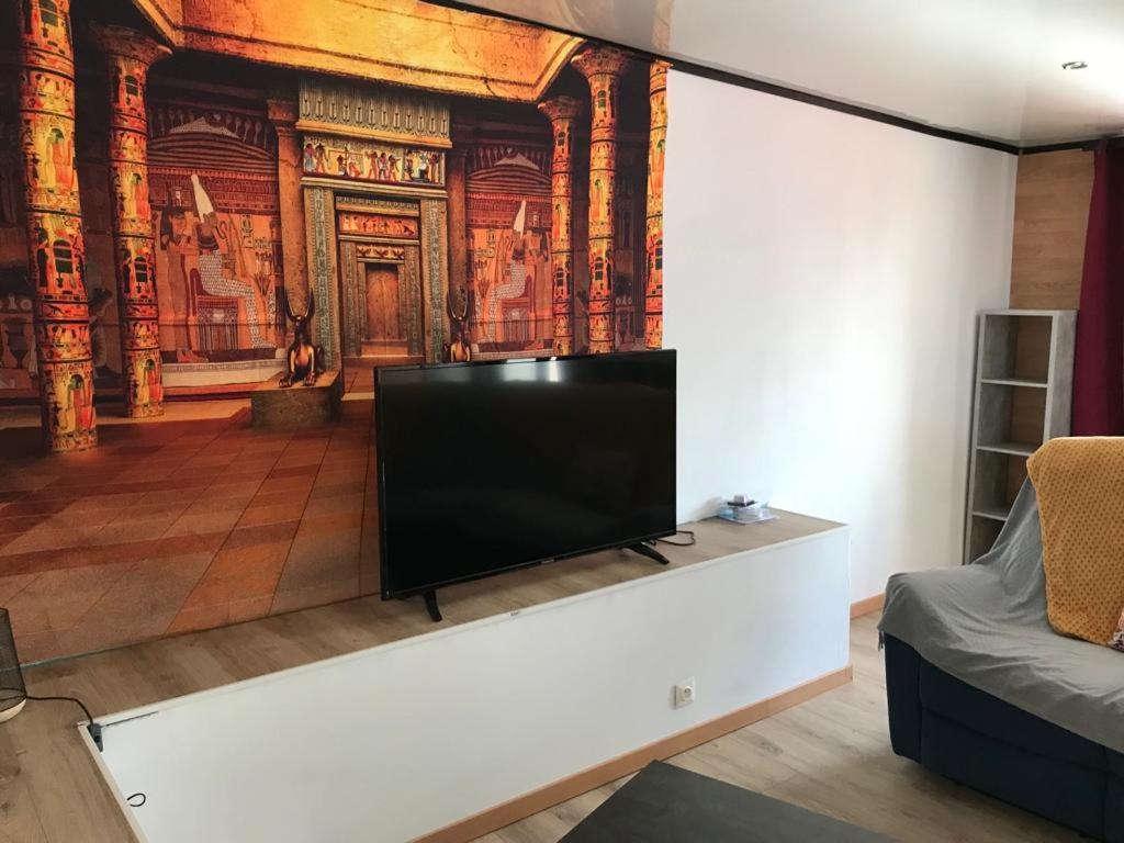 Appartement Le Flamboyant avec piscine chauffée 30° et Jacuzzi à Saint-André Extérieur photo